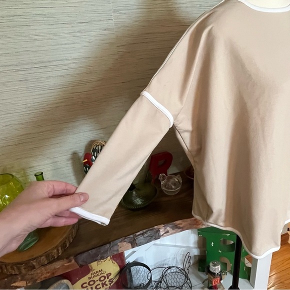 Tuckernuck Beige Sand & White Farah Terry Pullover Oversized Size XS/S Sporty - Picture 4 of 9